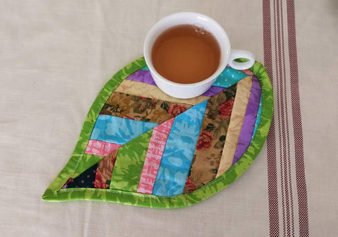 Leaves Pot Holders for Kitchen Hot Pads, 100% Cotton Set of 2 Heat Resistant for BBQ, Cooking, Baking, Grilling