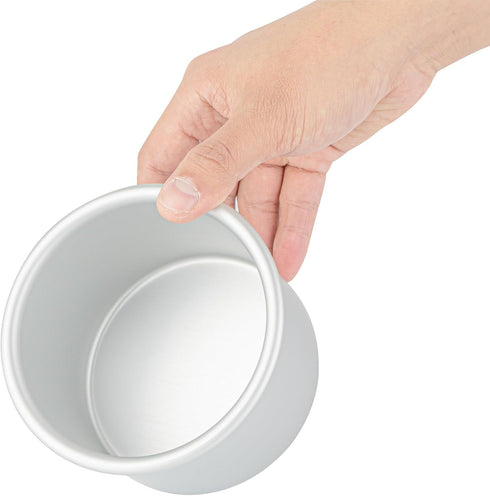 Restaurantware-Met Lux 4 x 3 Inch Baking Tin, 1 Round Cake Pan, Oven-Ready Anodized Aluminum