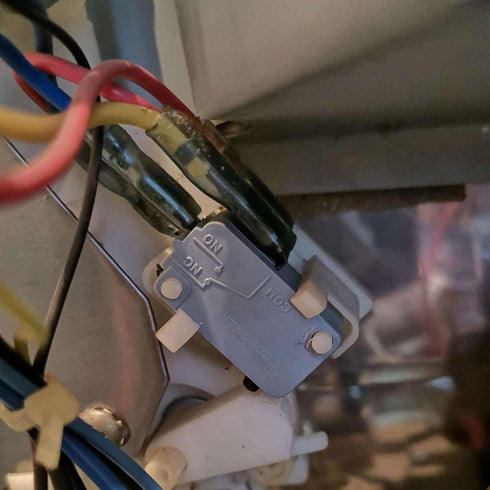 KW3A Microwave Oven Door Interlock Switch, 16A 125VAC/250VAC Replacement Part (2 Normally Open)