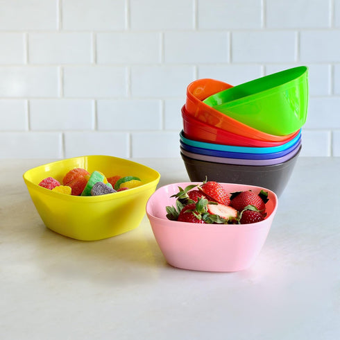 Youngever 9 Pack 12 Ounce Plastic Snack Bowls, Kids Plastic Bowls Set of 9 in Rainbow Colors