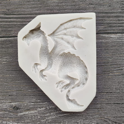 3D Flying Dragon Silicone Fondant Cake Mold for Chocolate, Gummy, Sugarcraft, and Cupcake Decorating