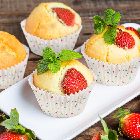 Candy White Cupcake Liners - Gifbera Standard Baking Cups Odorless Greaseproof Paper Muffin Wrappers, Pack of 200 by GiFBERA