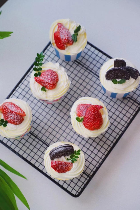 Quality Cupcake Baking Cups, 100pcs Disposable Cake Muffin Cups for Home Party