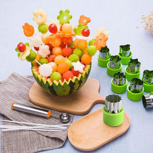 LetGoShop Cookie Cutter Sets for Kids, 12 Shapes Biscuit Cutters with Safety Handle & 10 Cartoon Food Forks