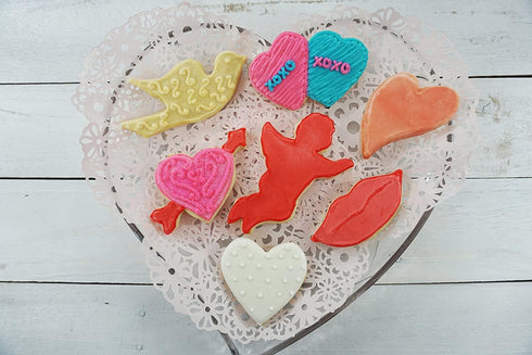 R&M Valentine Cookie Cutter Set, 7 Shapes - Heart, Double Heart, Arrow, Dove, Lips, Cupid, Red, Pink, White