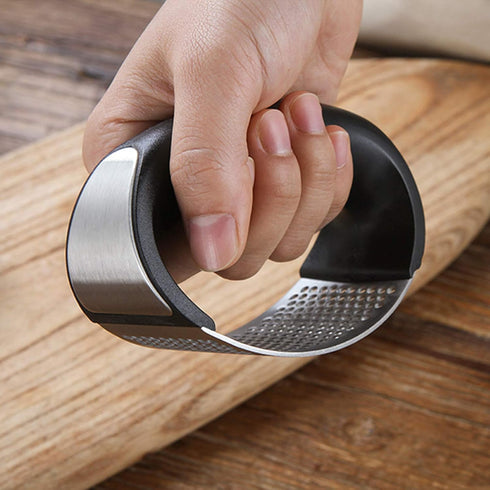 Garlic Press Rocker, Professional Stainless Steel Ginger Squeezer Kitchen Tool, Rust Proof, Dishwasher Safe, GP003