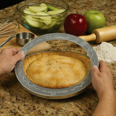Mrs. Anderson's Baking Pie Crust Protector Shield - Set of 2, Fits 9.5 and 10-Inch Plates