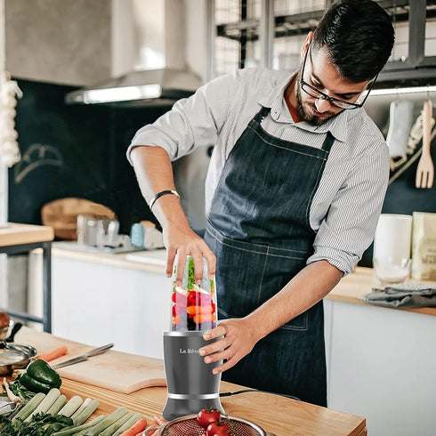 La Reveuse Personal Size Blender 250 Watts Power for Shakes, Smoothies, Sauces with 1 Piece 15 oz Cup & 1 Piece 10 oz