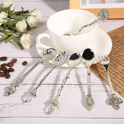 Fdit 6Pcs Vintage Carved Coffee Spoon Set, Retro Zinc Alloy Dessert Cutlery for Kitchen (Silver)