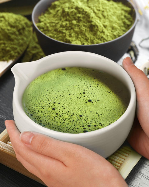 Traditional Matcha Bowl with Spout, Ceramic Chawan, Matcha Mixing Bowl for Whisking, Ivory White (18 Ounce)