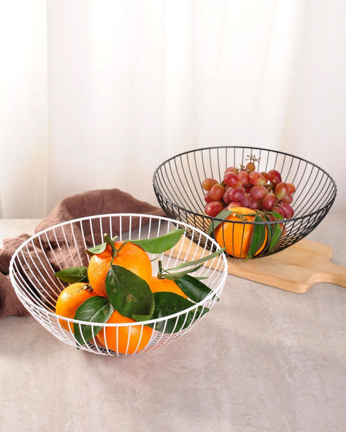 Low Black Metal Fruit Basket Stand, Kitchen Fruit Bowl for Counters, Wire Fruit Basket