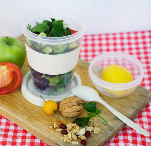 LEVKO (SET 4 Go Cereal Crunch Breakfast Yogurt Cups with Lids and Spoon Reusable Smoothie Oatmeal Container Snack Prep