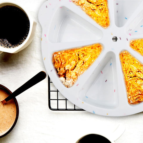 Scone Pan Silicone Scone Pans for Baking, Wedge Pan Combread Pan 8-slot Silicome Pie Pan for Scones, Combread, Polenta or Biscuits, BPA free.