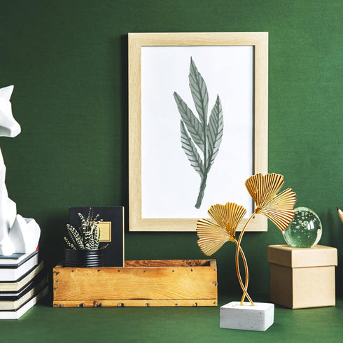 inheming Metal Ginkgo Leaf Ornaments, Gold Ginkgo Leaf Desktop Decoration Sculpture, Modern Creative Home Dcor Accents