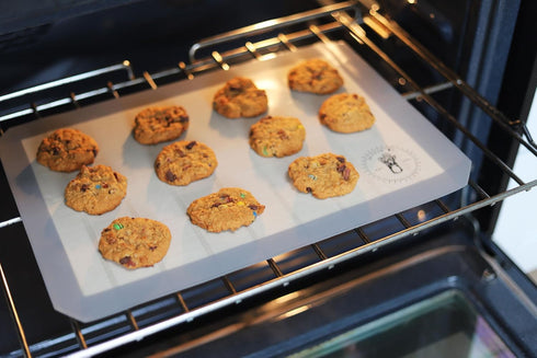 Silicone Baking Mats, Half Size Baking Sheet Liners, Pack Of 4, Oven Safe, Non-Stick, Perfect for Cookies and Cakes