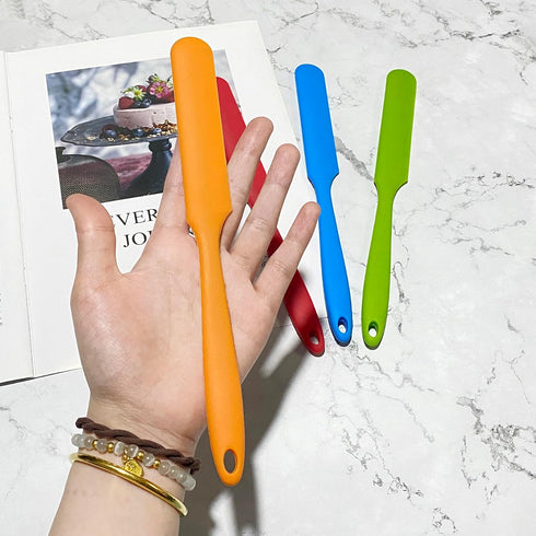 4 Pcs Silicone Spatula Set, Heat Resistant Cake Cream Butter Spatulas for Mixing Batter and Scraping