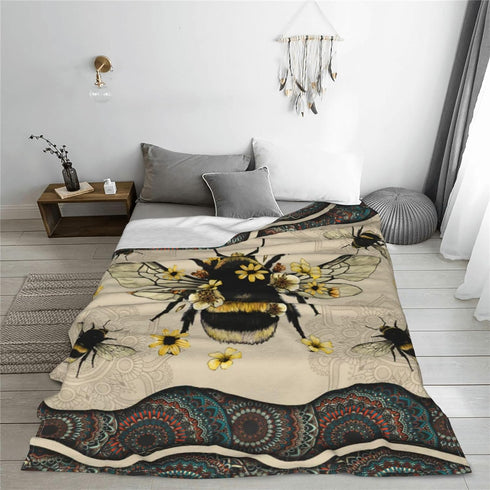 dollffey 50"X60" Bee Blanket Bees Sunflower Decor Throw Blanket Super Warm Soft Plush Lightweight Fleece Flannel Winter