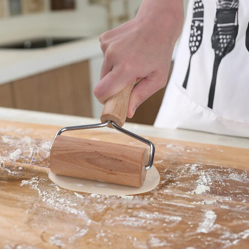 Wooden Rolling Pin for Baking, Non-Stick Pastry Roller, Essential Kitchen Utensils, Not Easy to Crack