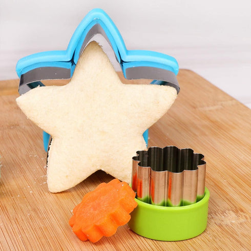 Sandwich Cutter Set - 4 Sandwich Cutters Shaped Like Dinosaur, Star, Heart, and 8 Vegetable Cutters for Children