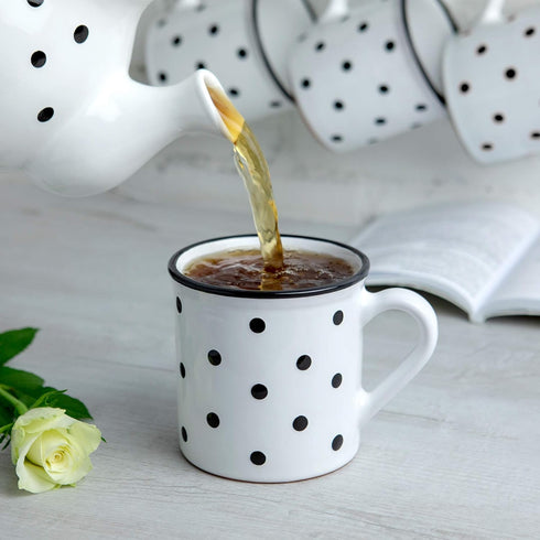 City to Cottage Handmade Extra Large 17.5oz/500ml White and Black Polka Dot Ceramic Mug for Hot Chocolate, Coffee, Tea