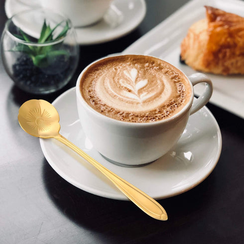 Maitys 16 Pieces Gold Stainless Steel Flower Coffee Spoon Set, Dessert Spoon, Sugar Spoon, Ice Cream Spoon for Kitchen