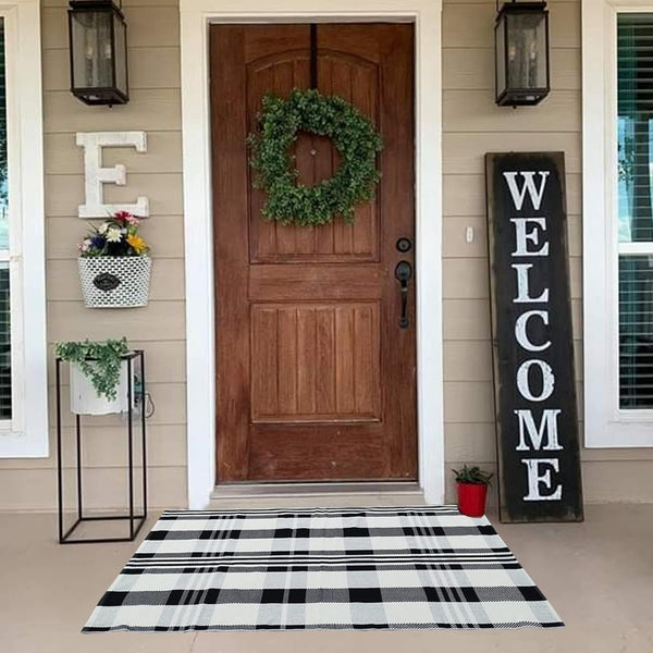 CAINANEL Buffalo Plaid Outdoor Rug, Black and White Hand-Woven Checkered 27.5 x 43 Inches Welcome Mat