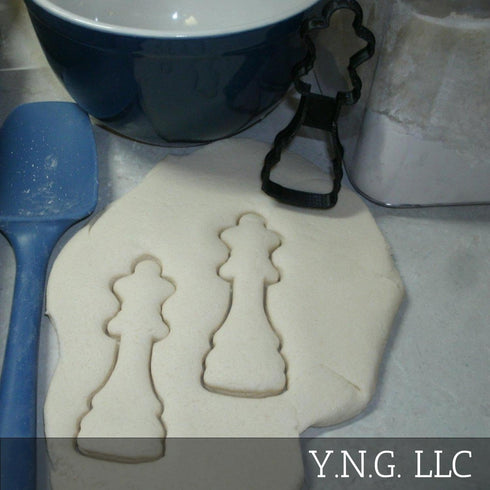 QUEEN CHESS BOARD GAME PIECE CHECKERBOARD COOKIE CUTTER MADE IN USA PR2488