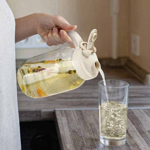 YORY 2 Airtight,64 oz Quart Glass Pitcher with Filter Lid Airtight Cold Water Jug for Lemonade Tea Juice Milk Iced