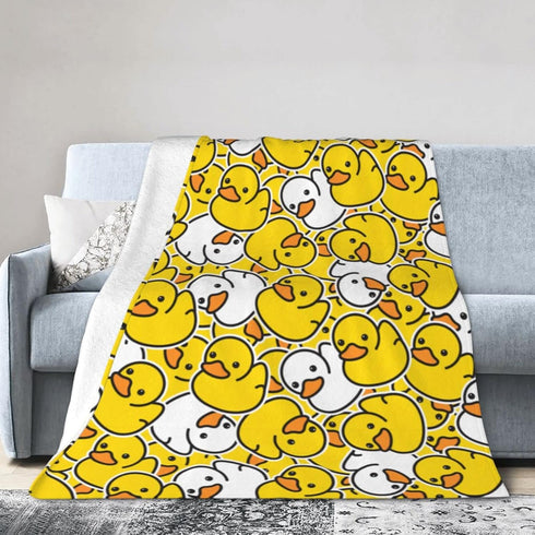Perinsto 80"X60" Cute Rubber Ducks Throw Blanket Ultra Soft Warm All Season Cartoon Duckies Decorative Fleece Blankets