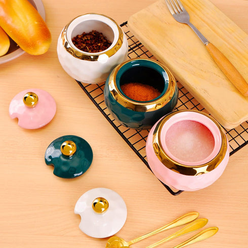 WHJY Ceramic Sugar Bowl with Lid and Spoon, Golf Design Porcelain Salt Container, Modern Spice Box for Kitchen - White