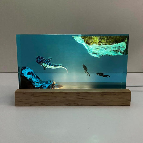 Simulated Ocean Landscape Whale Shark Diver Night Light, Handmade Resin Solid Wood Art Decor for Home Decoration