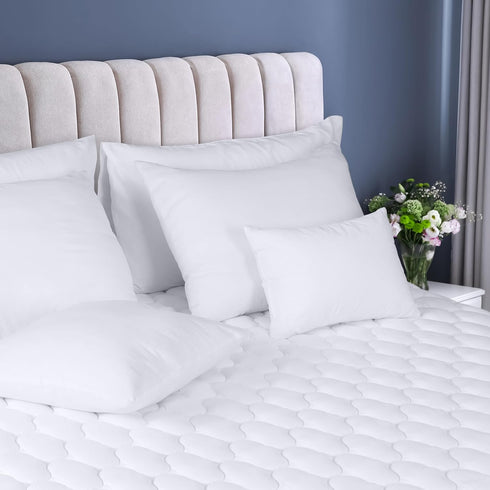 Utopia Bedding Quilted Fitted Waterproof Twin XL Mattress Protector, Stretches up to 16 Inches Deep, White