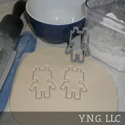 ROBOT OUTLINE SCIENCE ROBOTICS MACHINE COOKIE CUTTER MADE IN USA PR2292 by YNGLLC