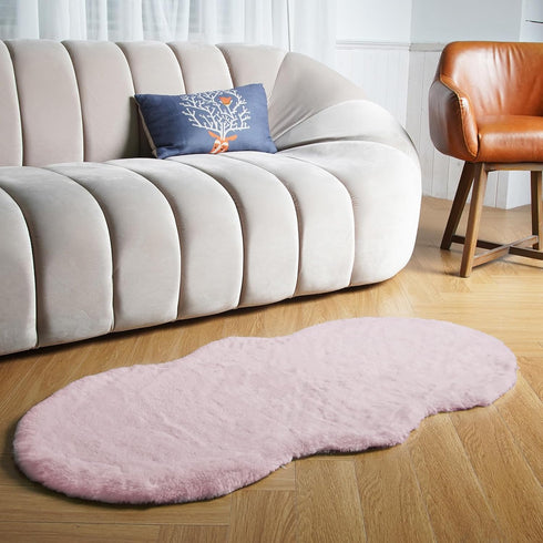 Latepis 2x4 Light Pink Faux Rabbit Rug, Non-Slip Washable Shag Furry Accent Rug for Bedroom and Living Room