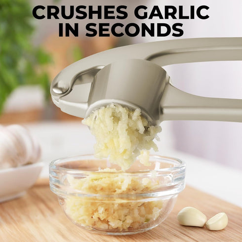 Set Zulay Kitchen Large Premium Garlic Press - Bigger Bowl for Bigger Garlic - Rust Proof Garlic Mincer Tool