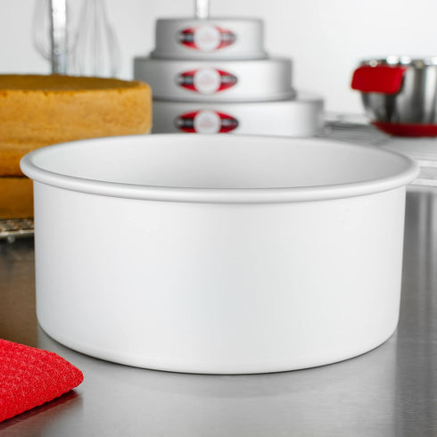 Fat Daddio's 9 x 4 Inch Anodized Aluminum Round Cake Pan