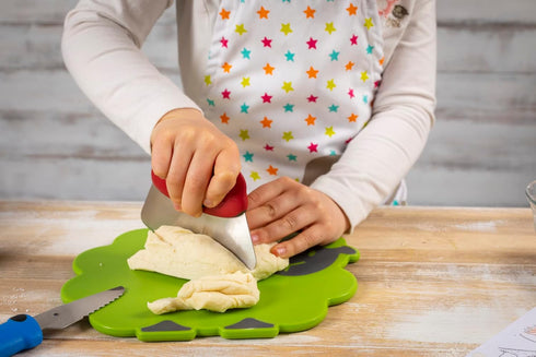 Kuhn Rikon Kinderkitchen Kids Cutting Set, 2 Pieces, Green/Black/Red | Sheep Cutting Board & Cat Knife
