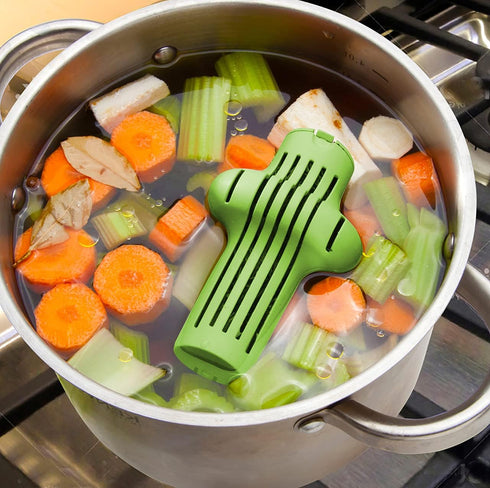 Hutzler Green Herb Infuser for Flavorful Soups