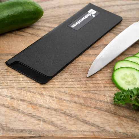 Restaurantware Sensei Knife Sleeve 6.5 x 2 Inch - 1 Knife Protector with Felt Lining, Black Plastic Blade Guard