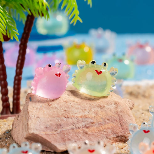 70 Pcs Mini Resin Crab Figurine Bulk Mini Crab Figurine Cake Decorations Cute Miniature Resin Sculpture Ornament Micro