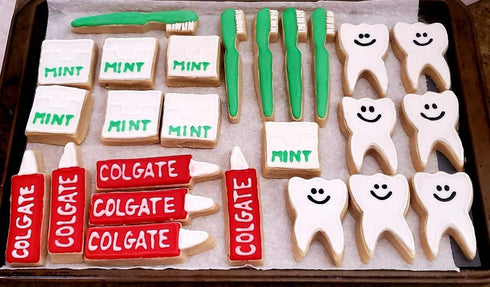 Dentist Party Tooth and Toothbrush Cookie Cutter Set, 2 Piece, Tin Plated Steel