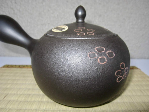 YAMAKIIKAI 15.6 L339 (1) Japanese Large Kyusu Tokoname Handmade Clay Teapot Fluid Ounces Shunjuu Scarlet Crest Pattern