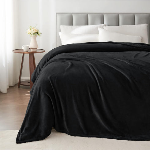 BEDELITE Fleece Blankets Queen Size, Luxury Plush Cozy Fuzzy Black Blanket 90x90 Inches, Super Soft Warm Lightweight
