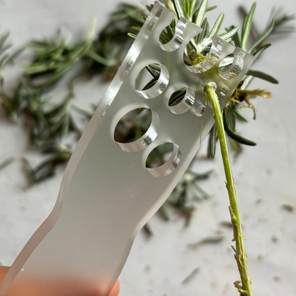 Efficient Herb Stripper & Leaf Separator - 11 Hole Kitchen Tool for Kale, Thyme, Rosemary, Easy for Home Cooks