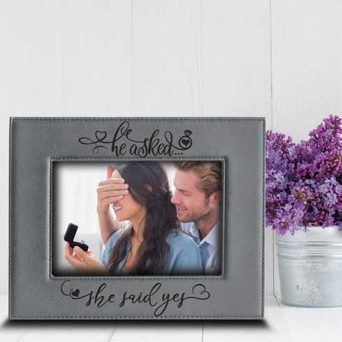 BELLA BUSTA Custom Wedding Proposal Keepsake - Engagement Leather Photo Frame (5x7 Horizontal)