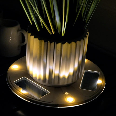 (77i50265) Gama Sonic Illuminated Plant Stand for Outdoor, Solar Power, White Base for Exterior Potted Plants