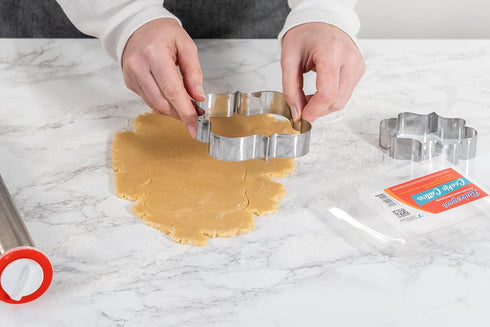Bakerpan Set of 2 Stainless Steel Plaque Cookie Cutters - Shapes and Frame for Baking