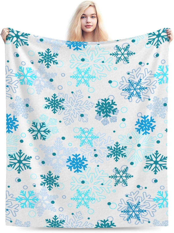 Perinsto Christmas Winter Snowflakes Throw Blanket Ultra Soft Warm All Season Decorative Fleece