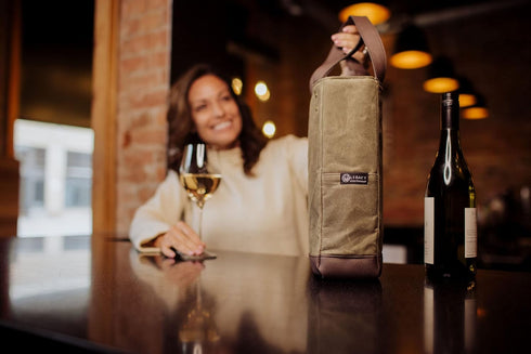 PICNIC TIME 2 Bottle Insulated Tote, Distressed Waxed Canvas Wine Gift Bag, Khaki Green with Beige Accents
