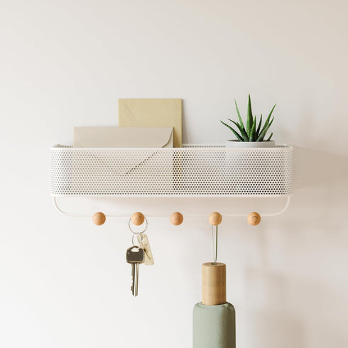 Umbra Estique Entryway Organizer – Great for Storing Keys, Small Accessories, Mail, Wallets and More, White Finish